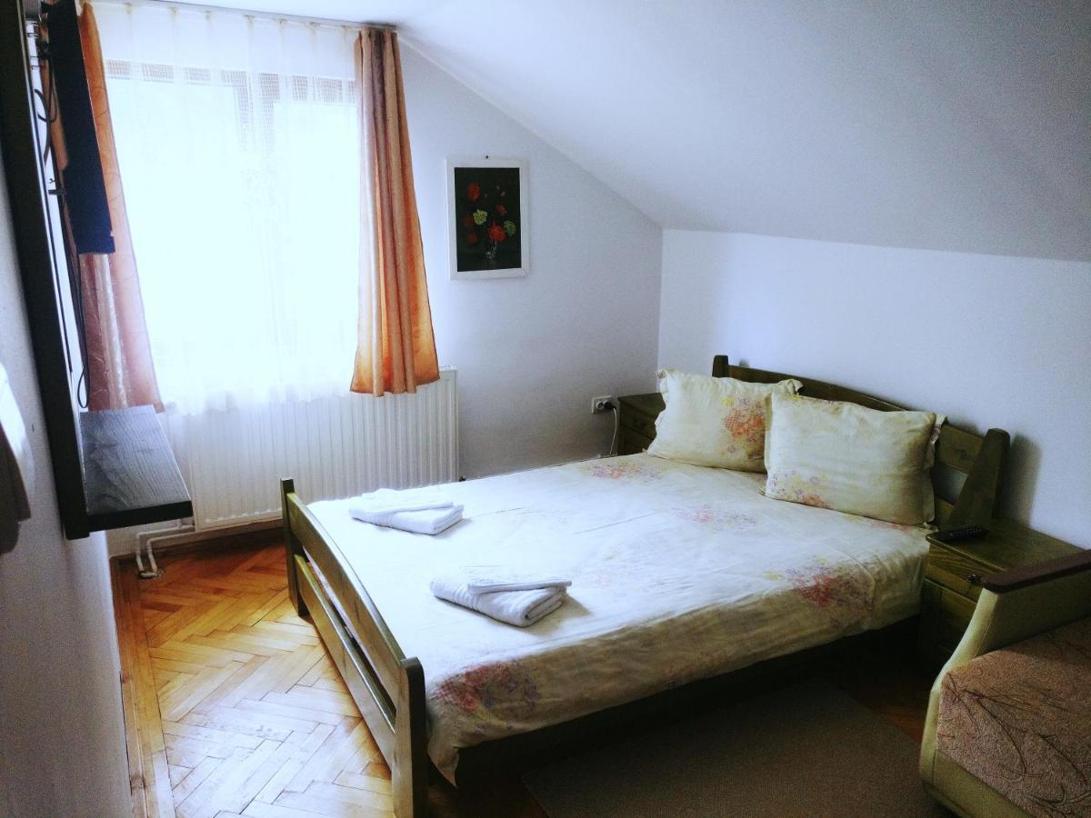 Bianca House Hotel บุชเตนี ภายนอก รูปภาพ