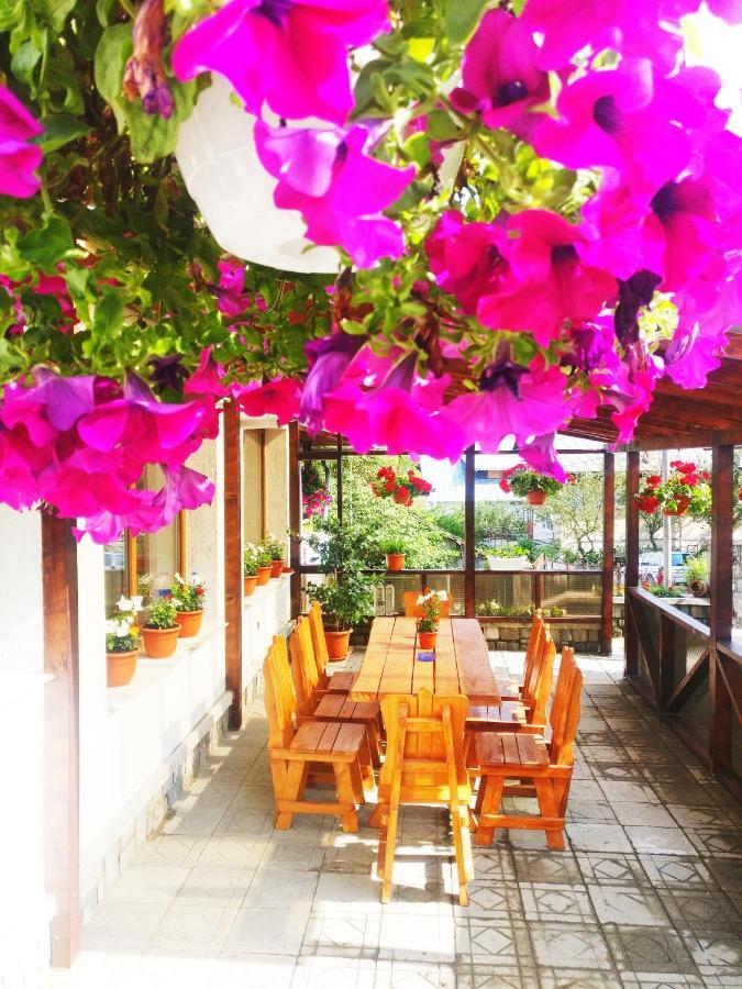 Bianca House Hotel บุชเตนี ภายนอก รูปภาพ